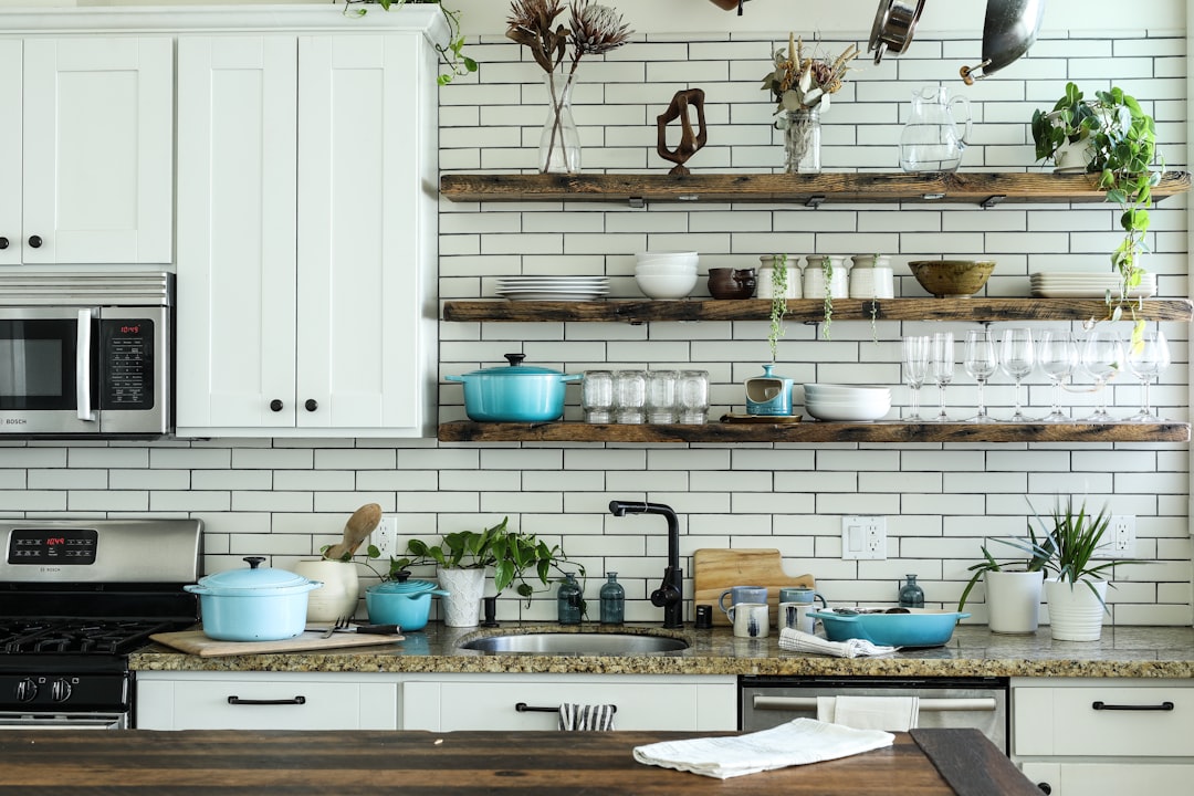 10-Minute Home Declutter: High-Traffic Zones First