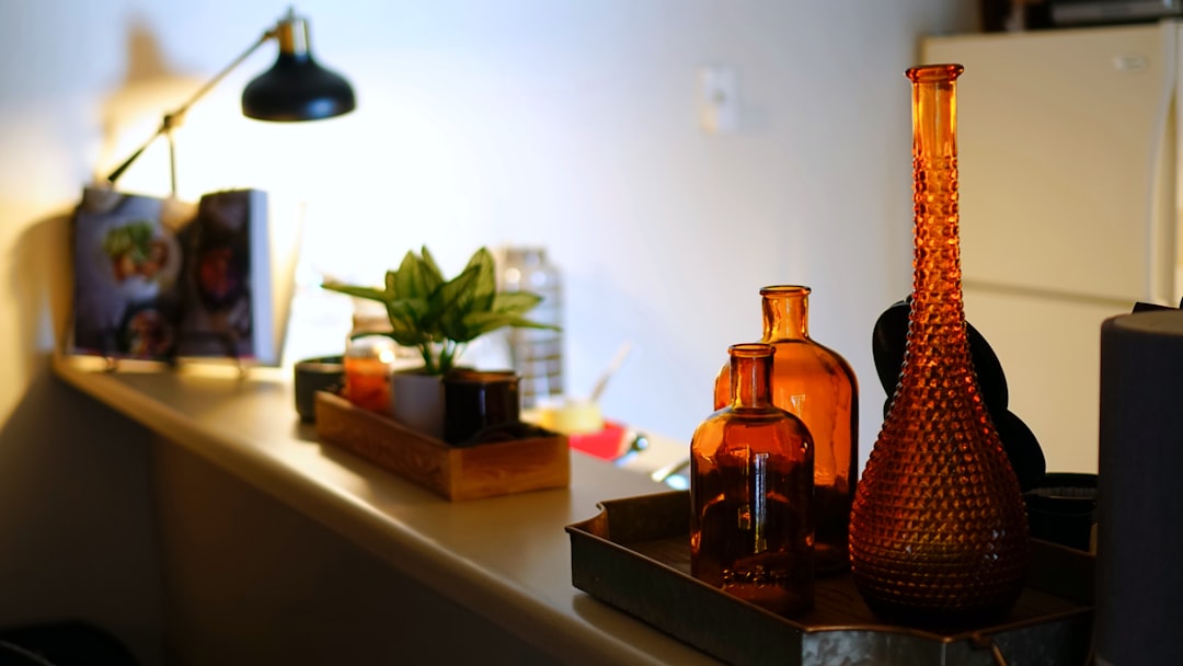 5-Minute Daily Decluttering Hacks for Working Moms