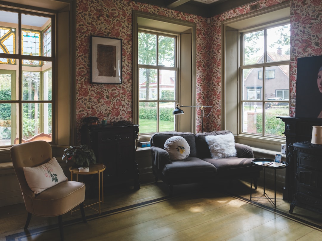 5-Minute Decluttering Tips for Busy Working Moms