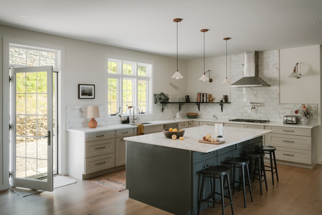 5-Minute Home Reset: A Working Mom's Daily Routine
