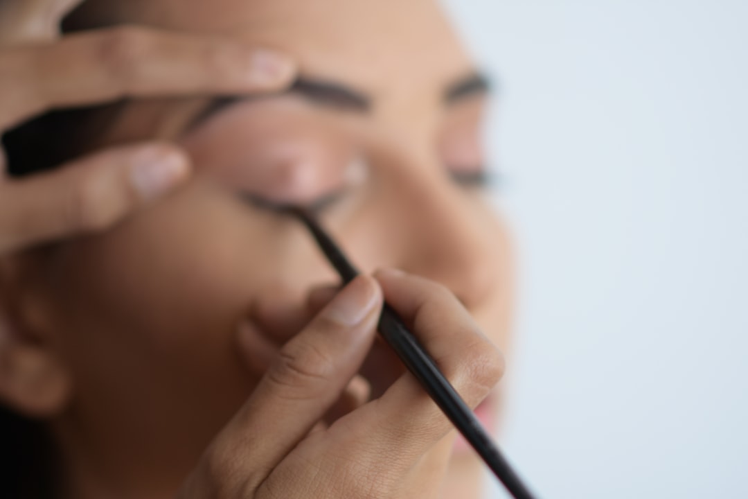 5-Minute Makeup Routine for Busy Working Moms (2026)