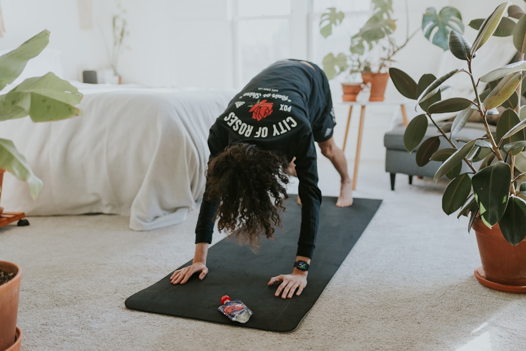 The 5-Minute Mindful Reset for Overwhelmed Working Moms