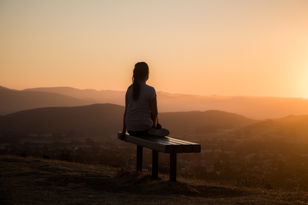5-Minute Mindfulness Practices for Overwhelmed Working Moms