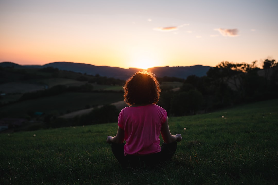 5-Minute Mindfulness Rituals for Burned-Out Working Moms