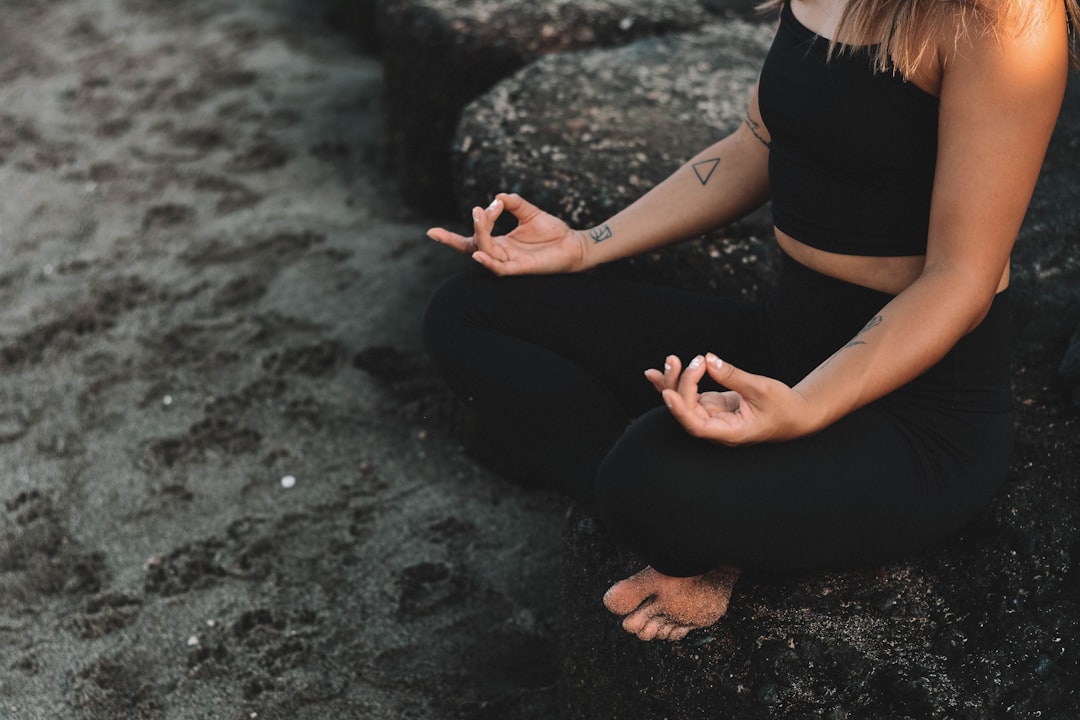 5-Minute Mindfulness Rituals for Stressed Working Moms