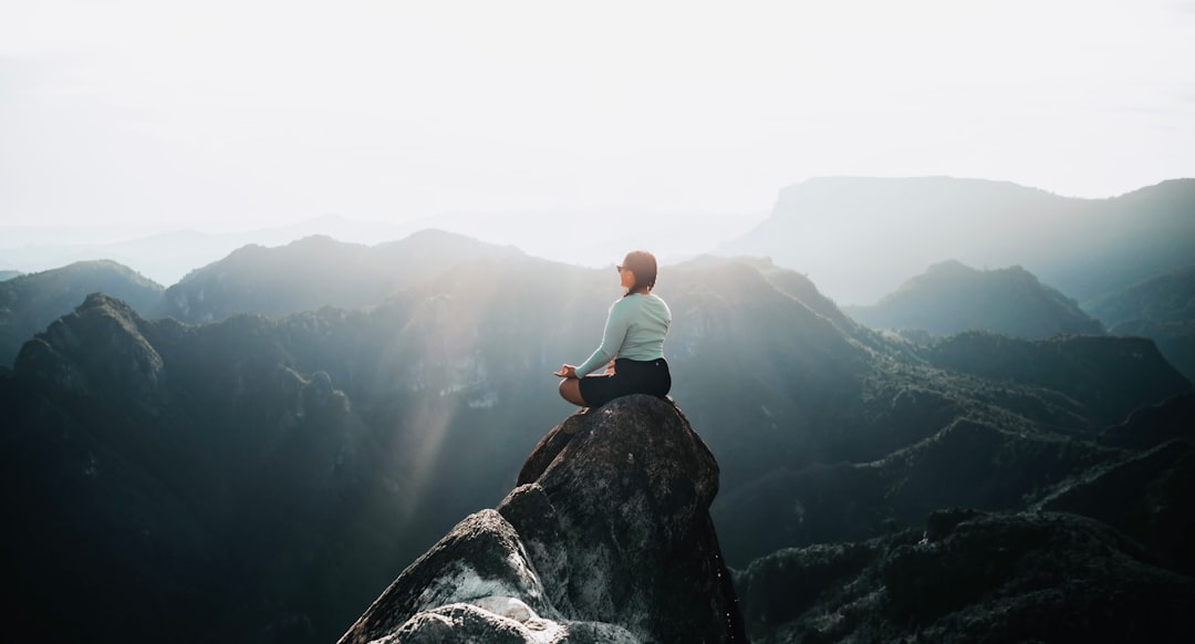 The 5-Minute Mindfulness Routine for Busy Working Moms