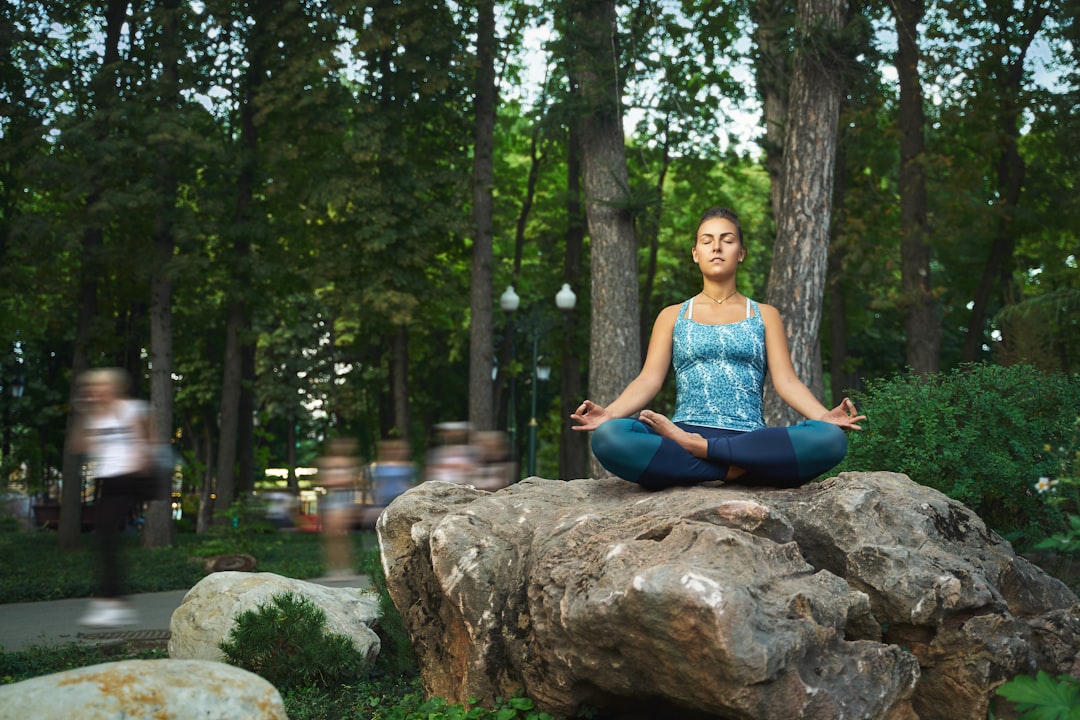 5-Minute Mindfulness Routines for Busy Moms