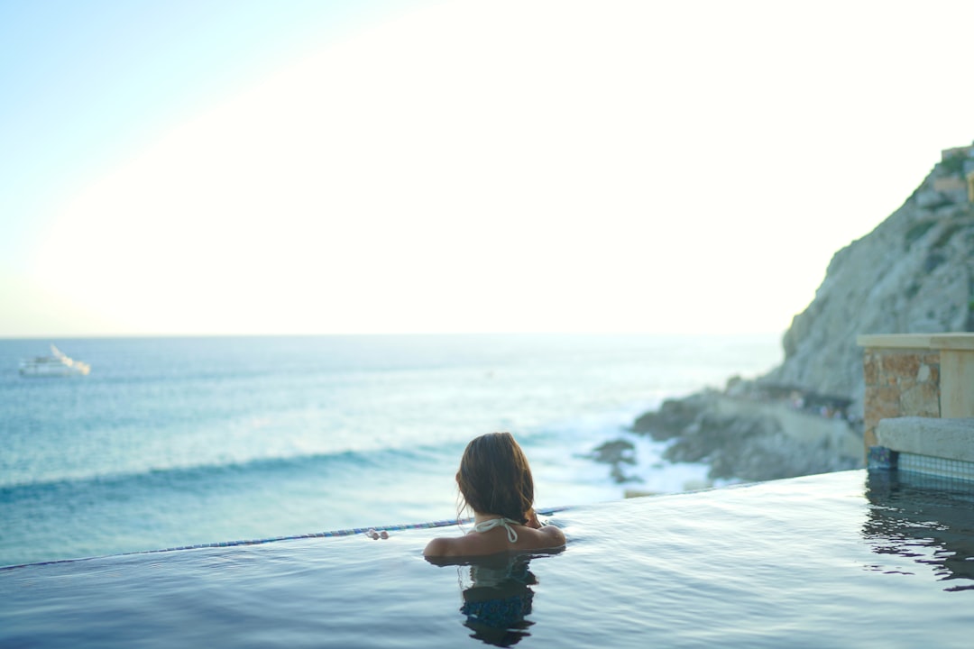 5-Minute Morning Routine for Working Moms to Start Stress-Free