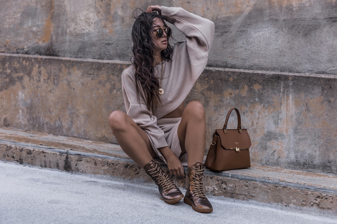 5-Minute Work Outfits for Busy Moms: Look Polished Fast