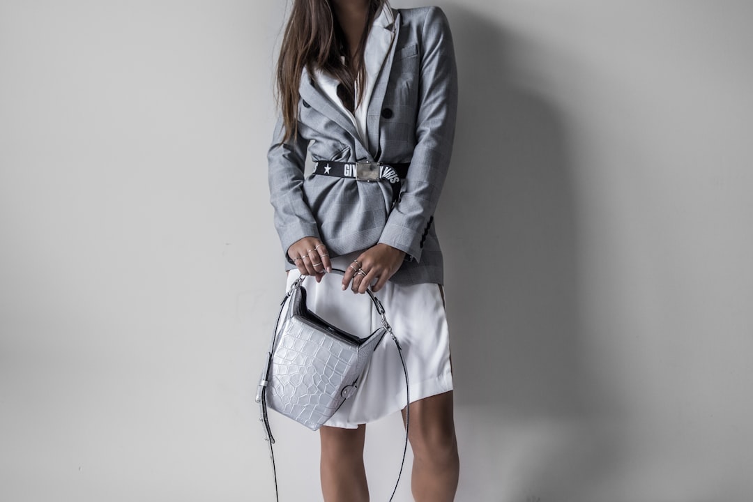 5-Minute Workwear Looks for Busy Moms with Toddlers