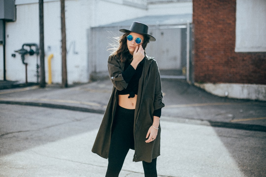 5-Minute Workwear Looks for Busy Moms on the Go