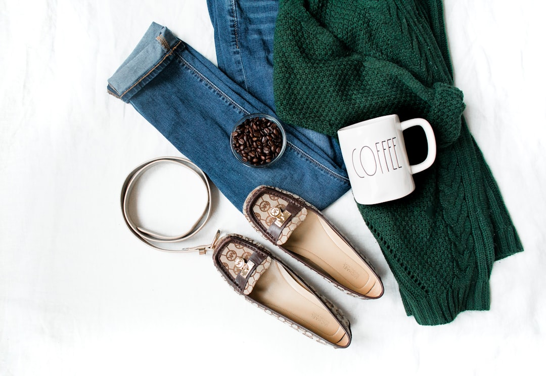 5-Minute Workwear Outfits for Busy Working Moms