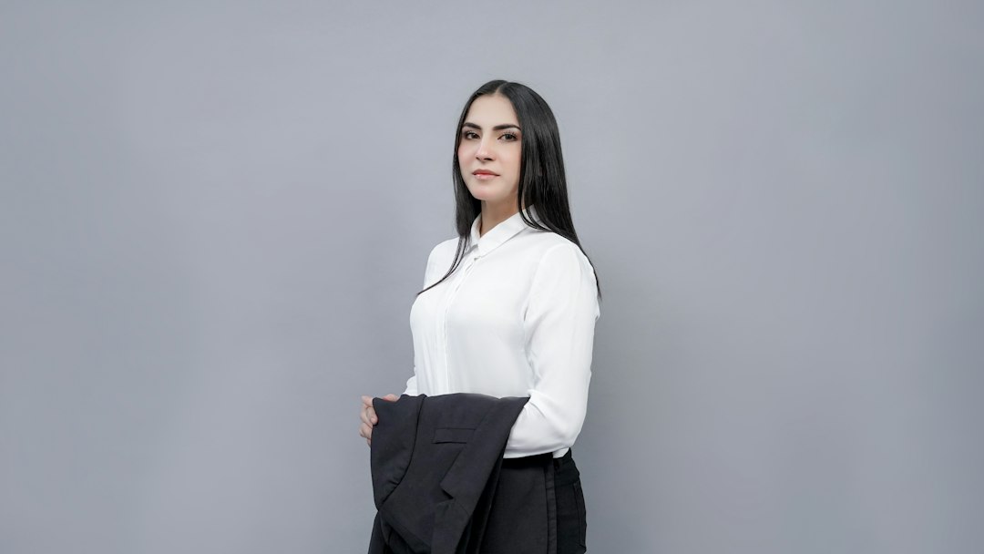 Affordable Business Casual Outfits for Working Moms (2026 Guide)