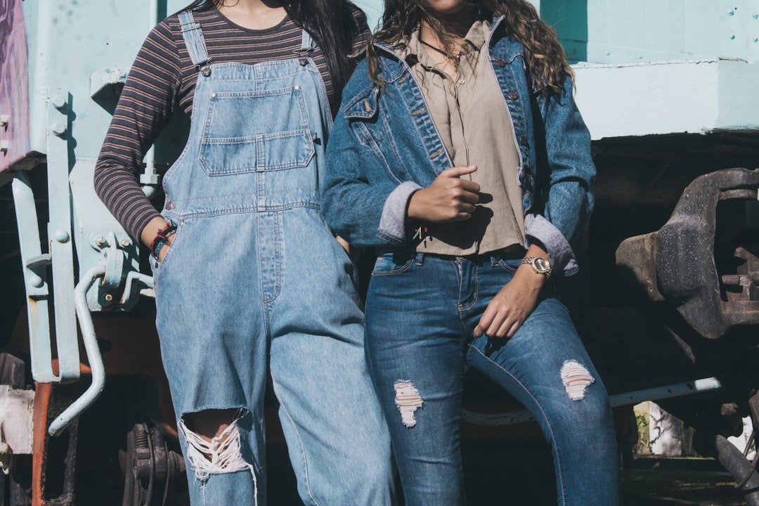 15 Affordable Luxury Workwear Brands That Look Expensive in 2026