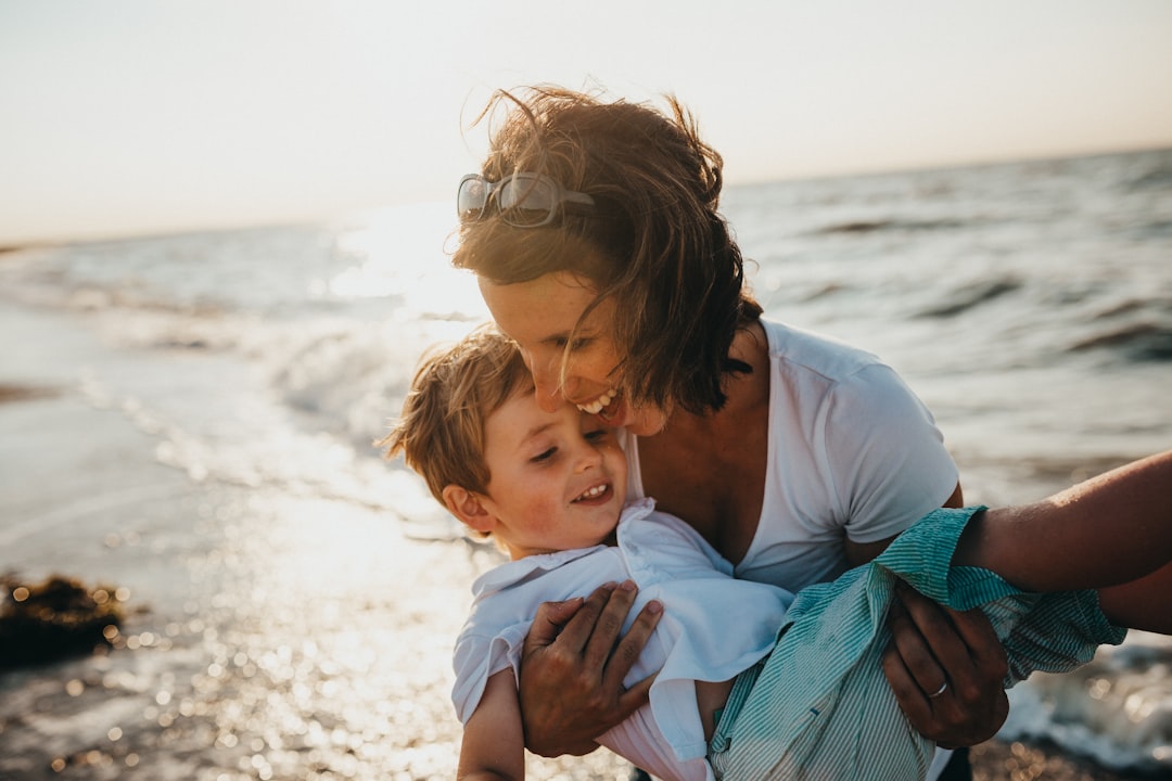 5 Ways to Beat Working Mom Burnout Without Quitting