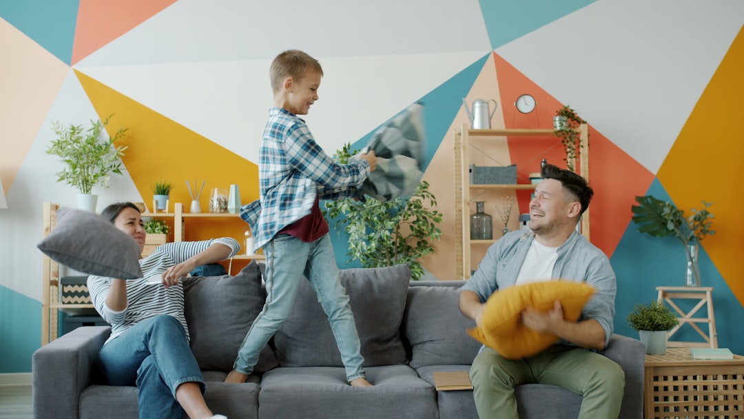 5 Ways to Beat Working Mom Guilt and Enjoy Quality Family Time