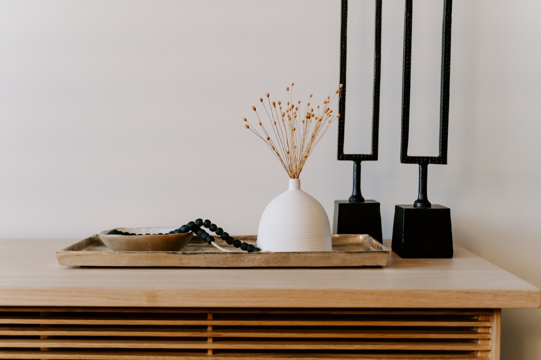 10 Budget-Friendly Home Decor Ideas for Working Moms