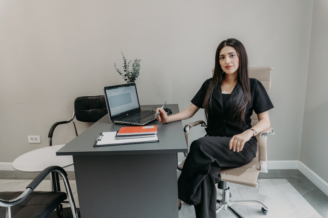 Navigating a Career Change After Kids: A Guide for Moms