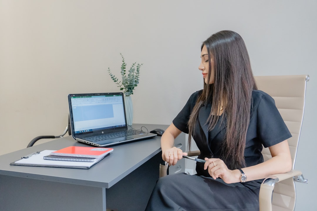 From Burnout to Breakthrough: Career Pivot Tips for Moms