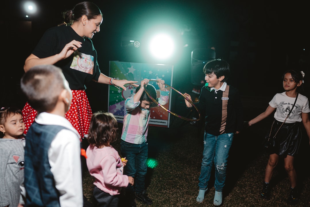 5 Family Activities to Beat Summer Boredom for Working Moms