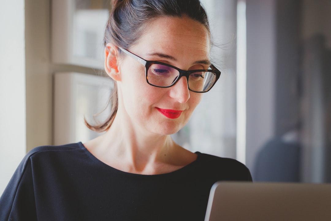 How to Ask for a Promotion: A Step-by-Step Guide for Working Moms