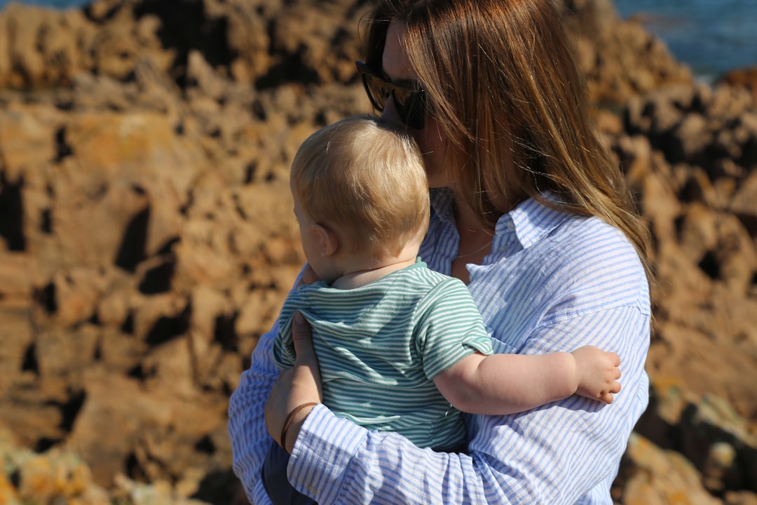 10 Realistic Ways to Manage Working Mom Guilt (That Actually Work)