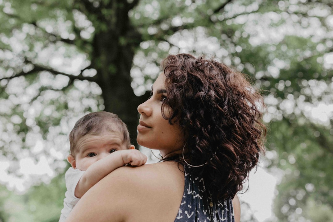 How to Manage Mom Guilt and Thrive in 2026