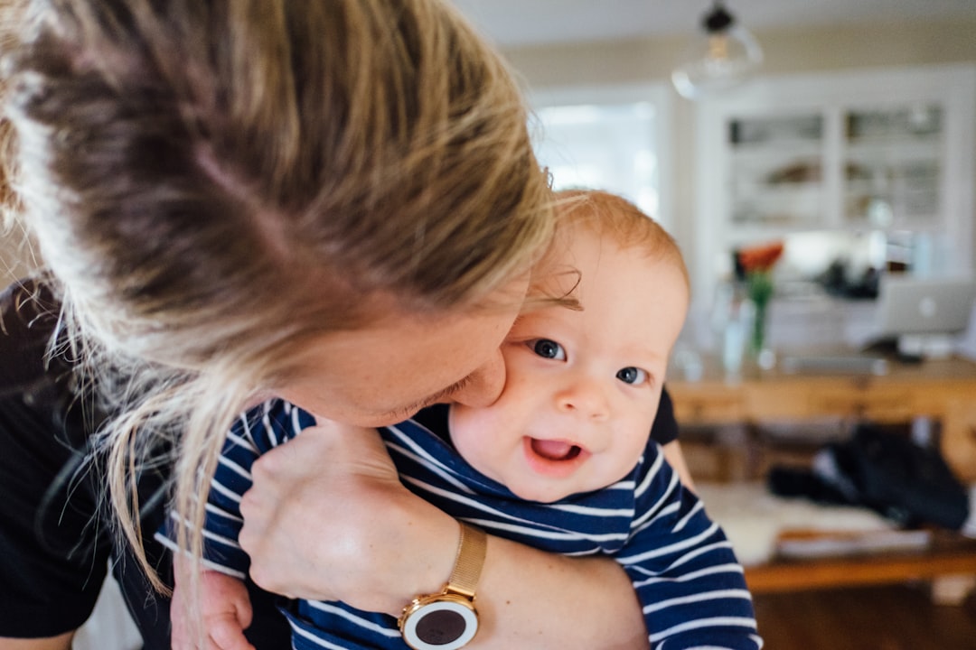 Managing Mom Guilt: Practical Tips for Working Mothers