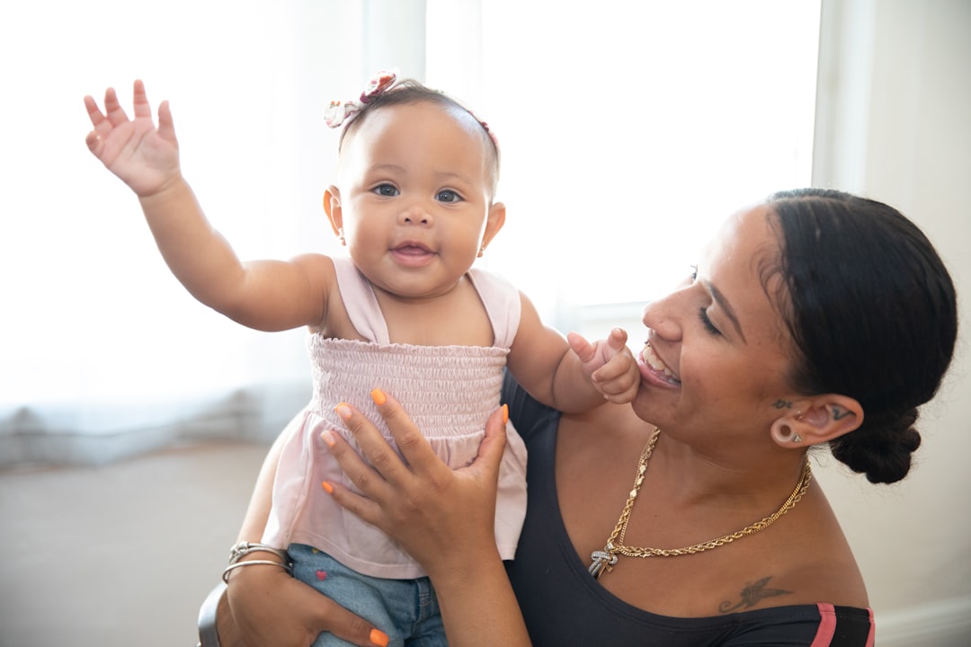 Managing Working Mom Guilt: 5 Real Talk Strategies