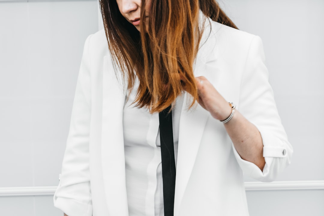5 Office Outfits for Working Moms Who Hate Mornings