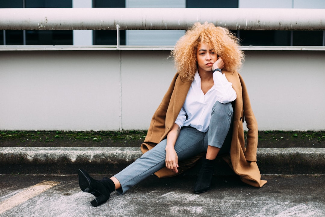 Petite Workwear for Moms: Flattering Fits for the Office