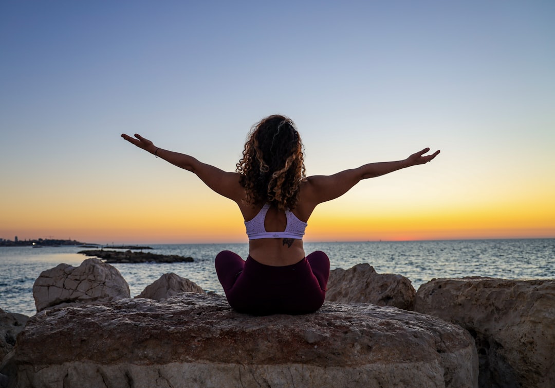 5 Quick Mindfulness Exercises for Busy Working Moms