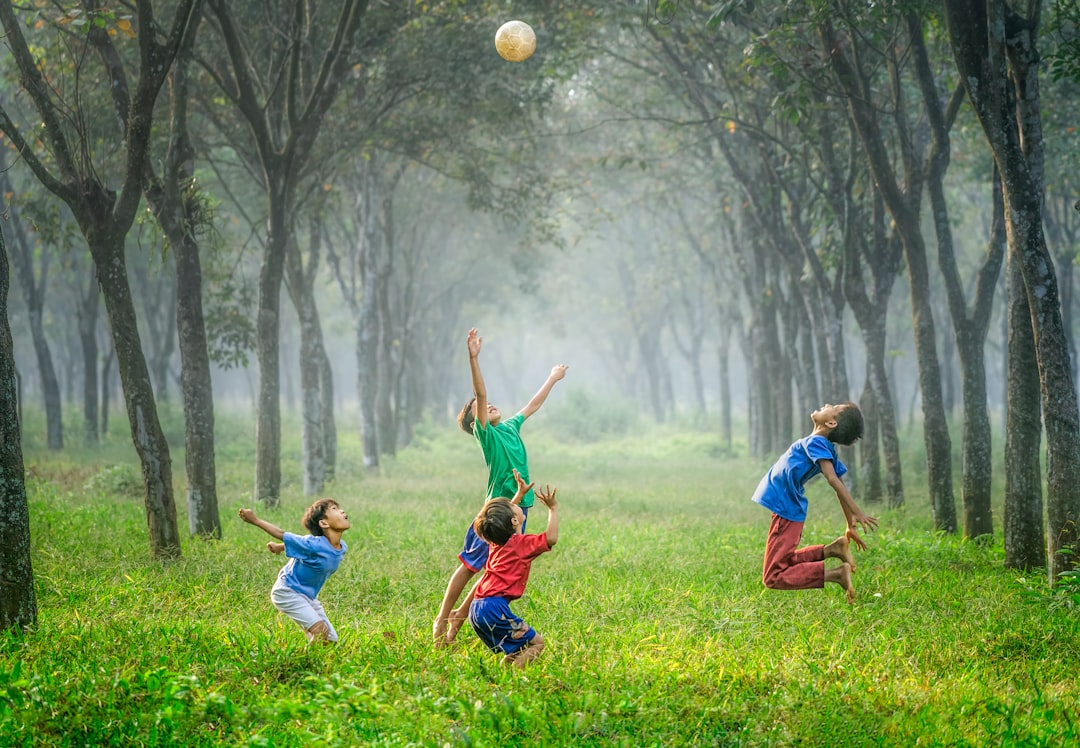 5 Simple Family Activities to Beat Working Mom Guilt