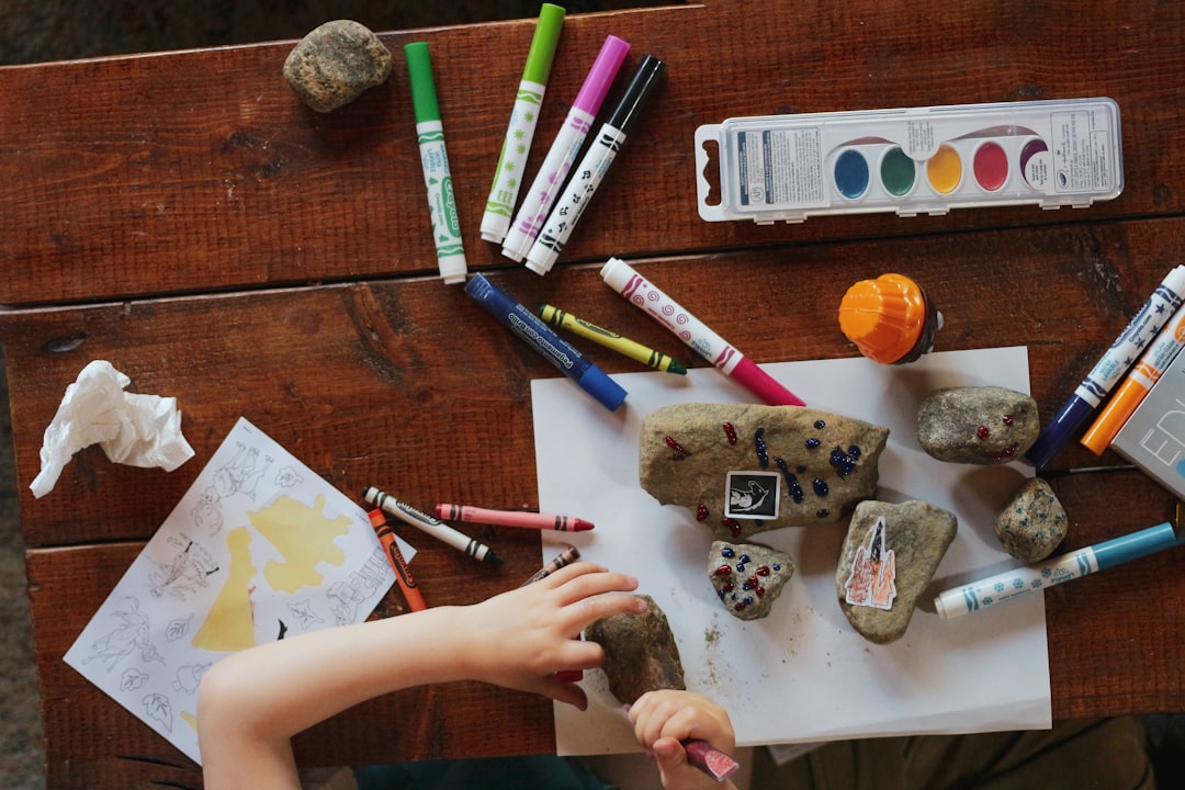 5 Simple Ways to Beat Working Mom Burnout This Week
