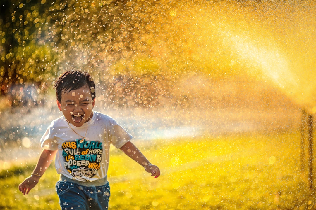 Essential Tech Gadgets to Simplify Life for Working Moms in 2026