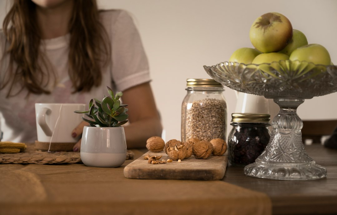The 10-Minute Daily Home Reset Every Working Mom Needs