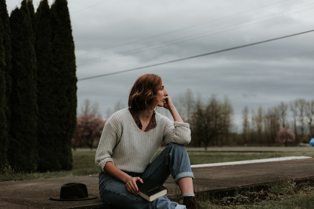 Cozy Winter Work Outfits for Moms in 2026